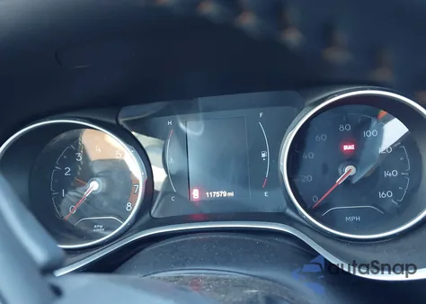 2018 Jeep Compass Latitude 4X4 from USA, damaged, VIN 3C4NJDBB0JT482241